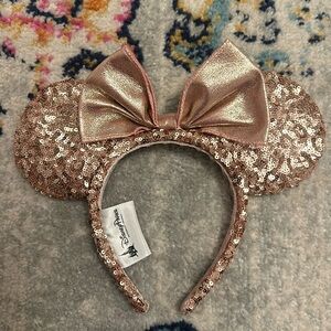 Rose Gold Minnie ears
